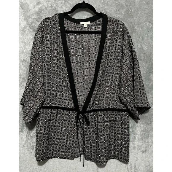 3/$20 Pleione Kimono Cardigan Tie Waist Black Lightweight Short Sleeve Large - Picture 1 of 6